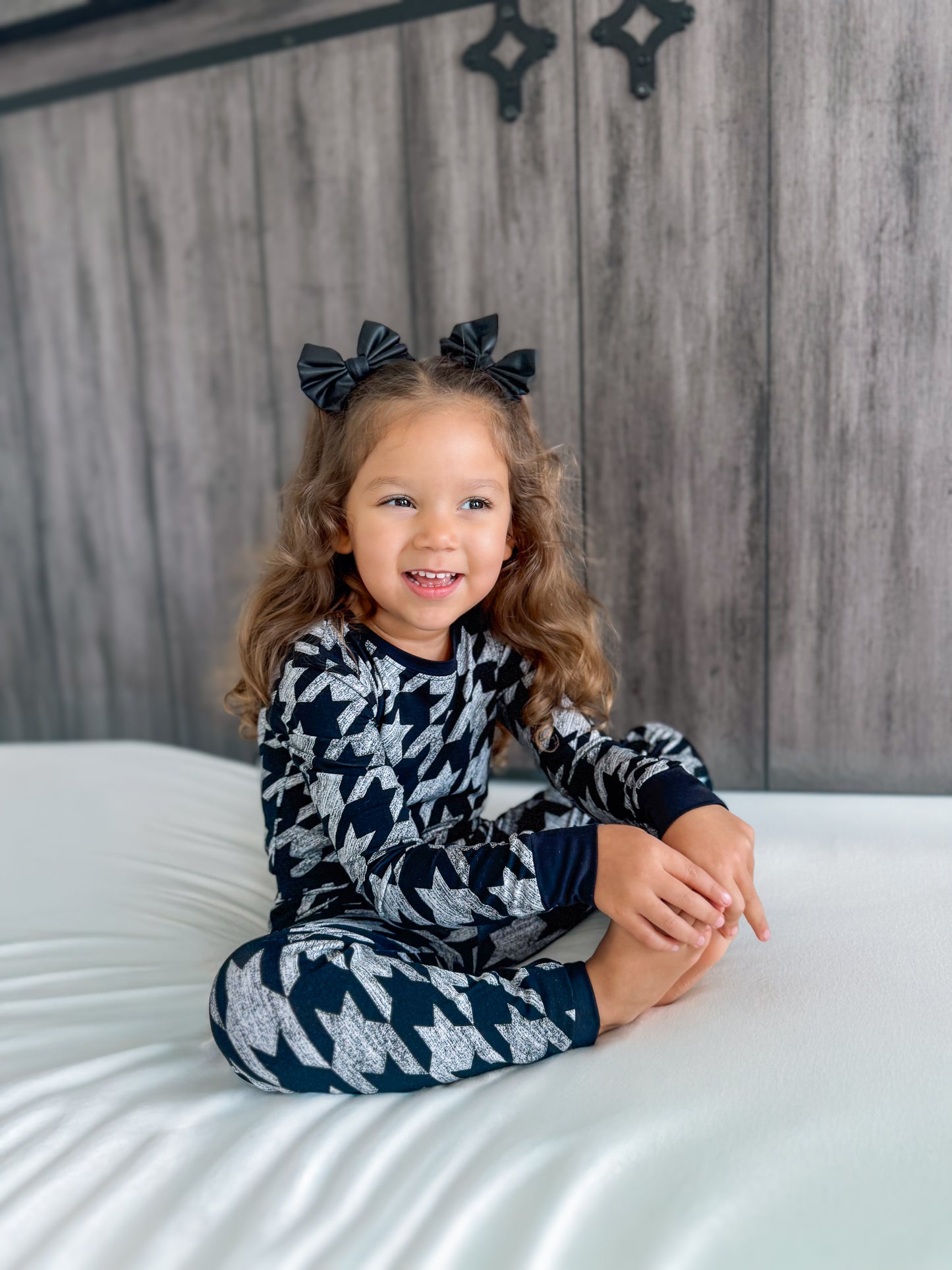 Modern Hound | Pajama Set