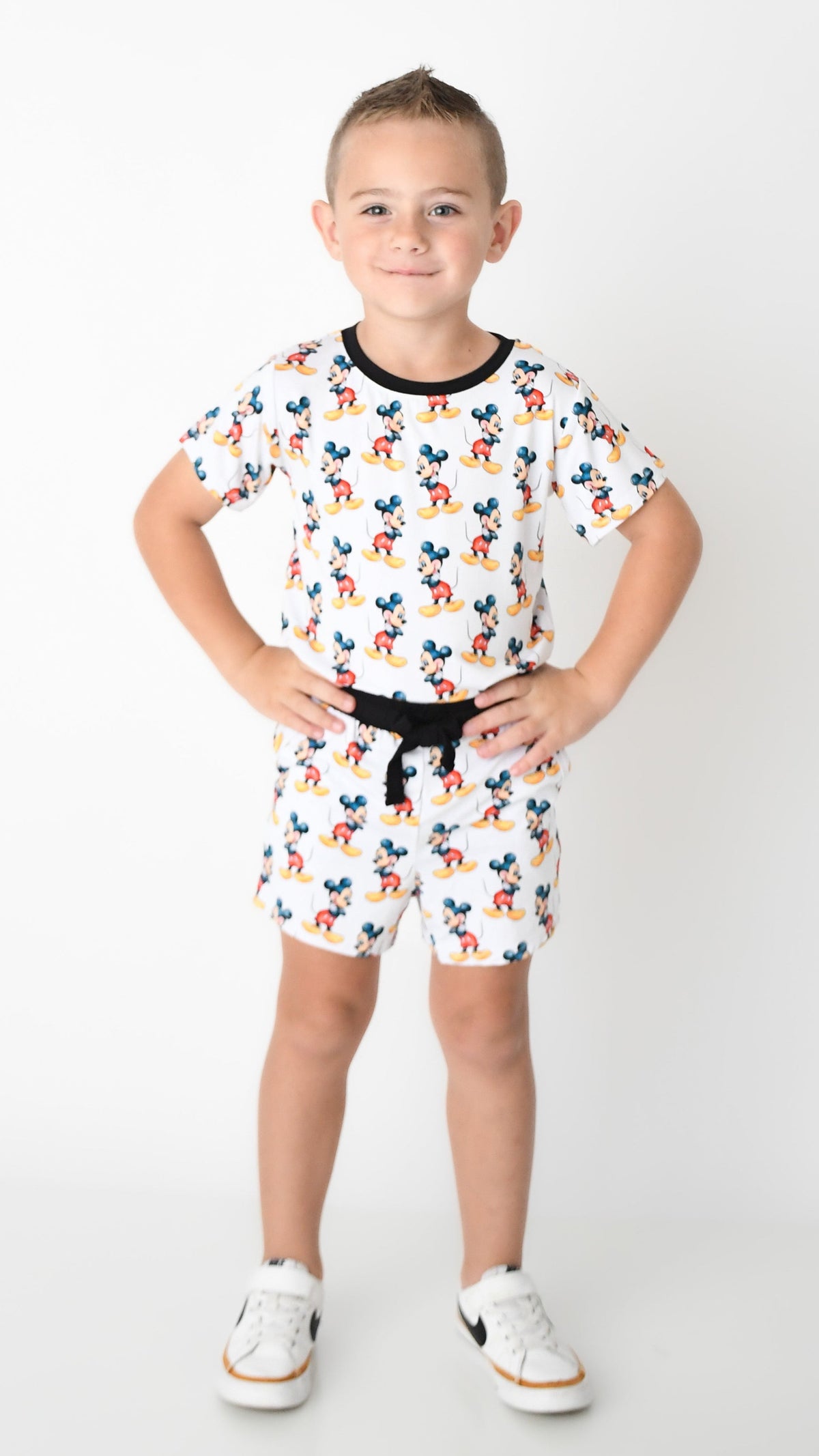 Born Vibing | Pocket Short Set