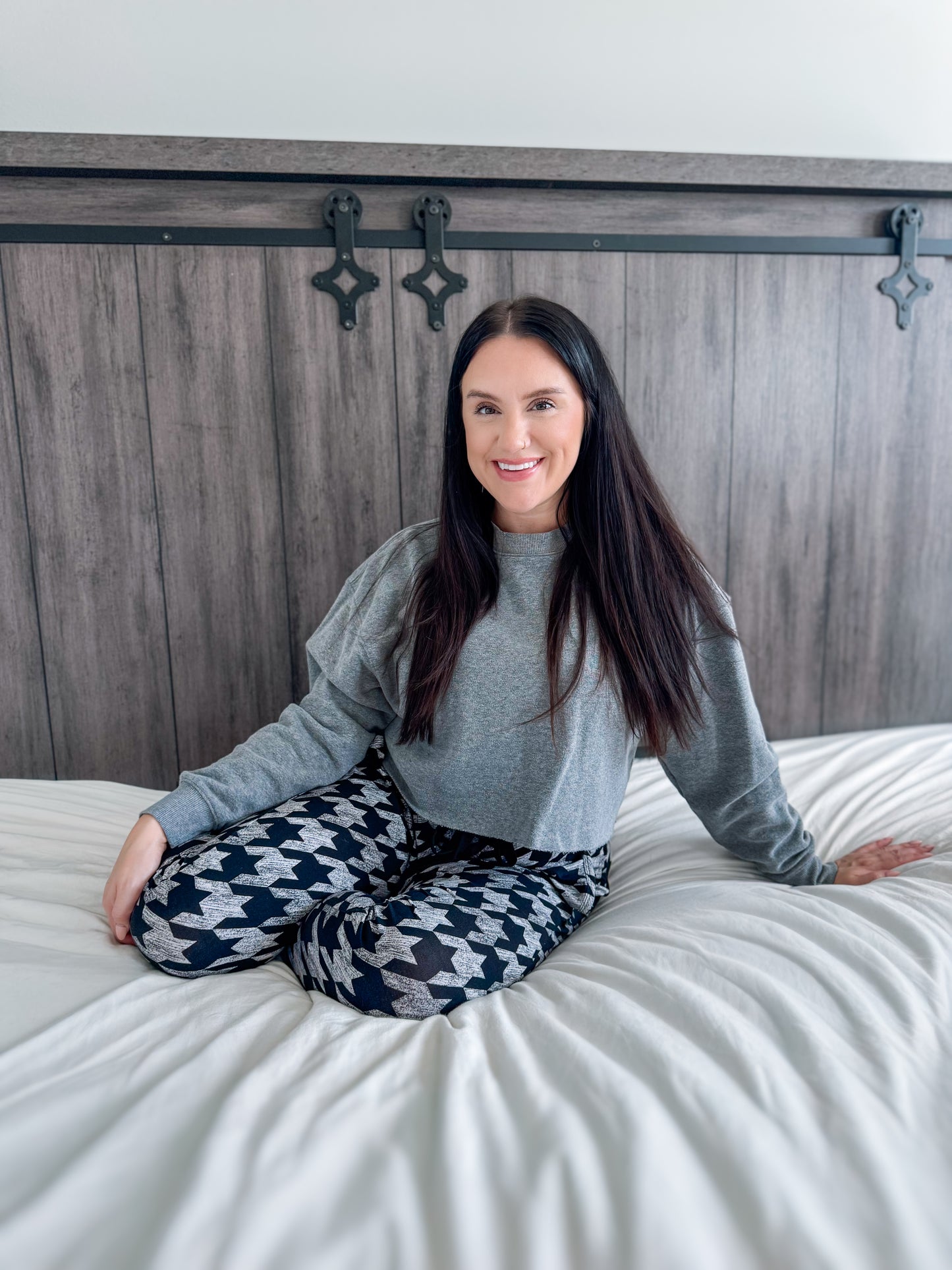 Modern Hound | Adult Joggers