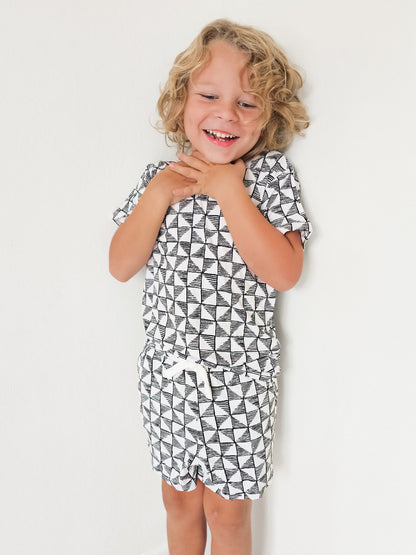 Checkmate | Pocket Short Set