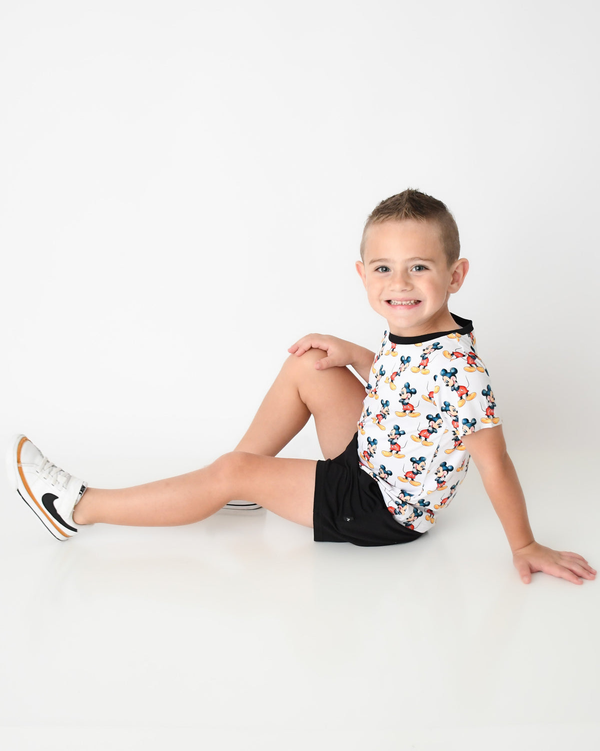 Born Vibing | Pocket Short Set