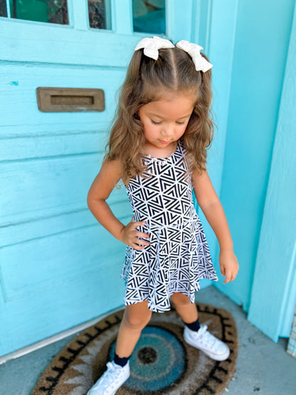 All Vibes | Twistback Dress